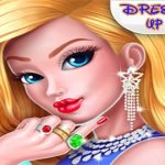 Wealthy Woman Mall Hannah’s Vogue World dressup Salo